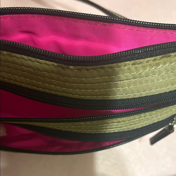 Women’s Dooney & Bourke Crossbody Bag Taupe Olive Dark Tan - Picture 4 of 7